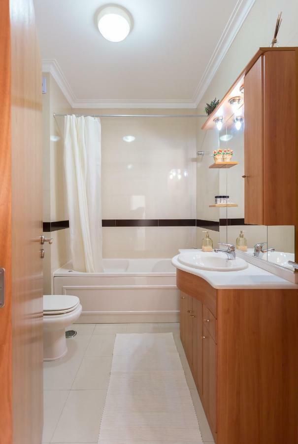 Apartamento Praia Сан-Мартінню-ду-Порту Екстер'єр фото